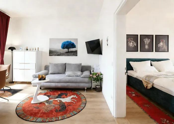 Room4You Altstadt - 2 Apartments - 1 Bis 8 Gaeste - Parkplatz Auf Anfrage * Paderborn