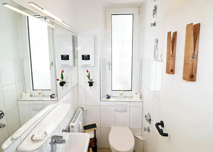 Room4You Altstadt - 2 Apartments - 1 Bis 8 Gaeste - Parkplatz Auf Anfrage *