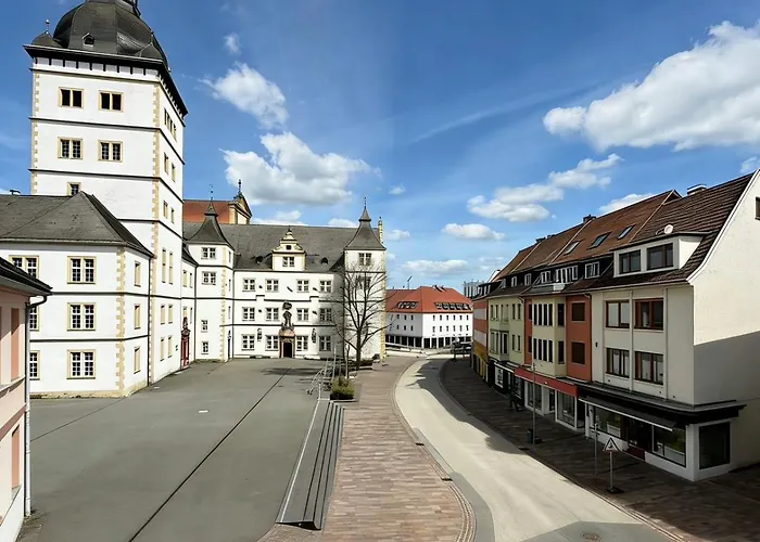 Room4You Altstadt - 2 Apartments - 1 Bis 8 Gaeste - Parkplatz Auf Anfrage *